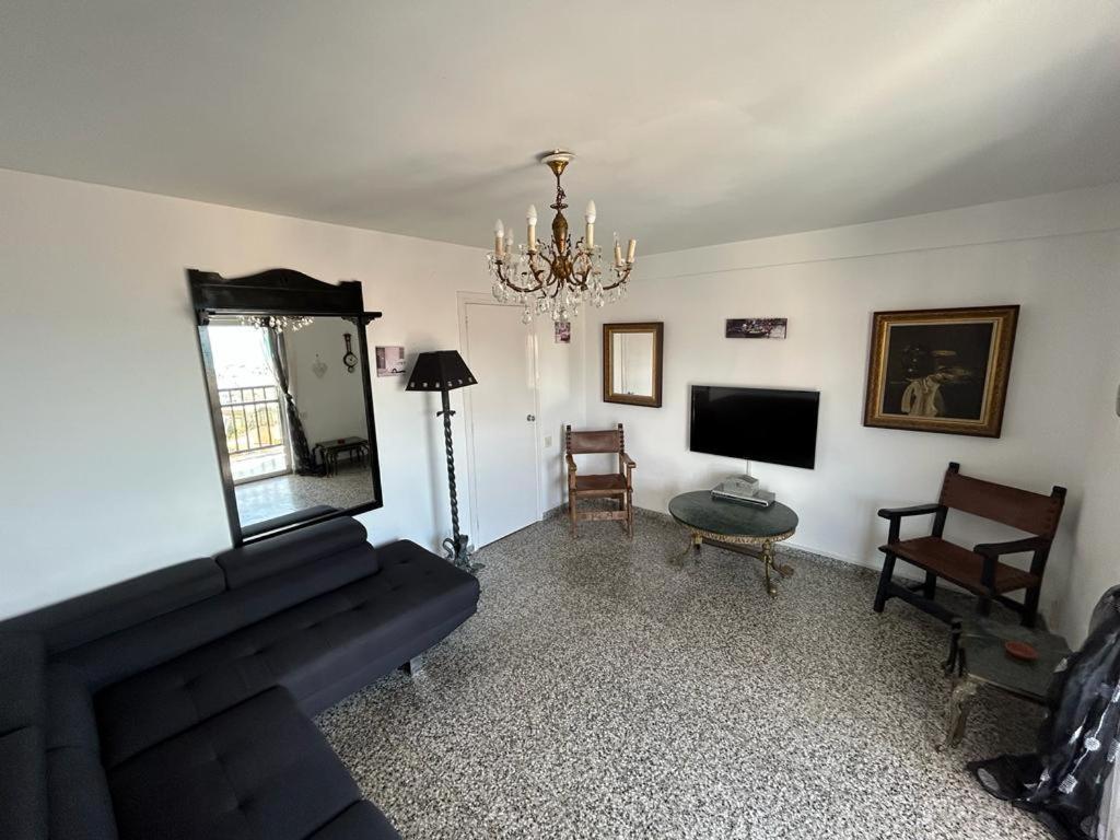 Acacias IV 15A Apartment เบนิดอร์ม ภายนอก รูปภาพ